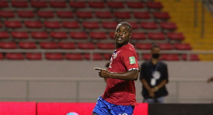 Se lesiona Campbell con Costa Rica; estaría un mes fuera