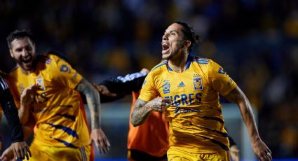 Carlos Salcedo interesa al Galatasaray, pero Tigres no tiene oferta