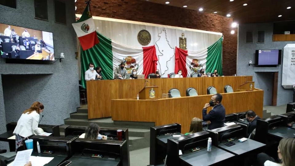 Diputados del Congreso Local plantean el envío de un exhorto a la SCJN para exigir la elección de un nuevo fiscal para Nuevo León.