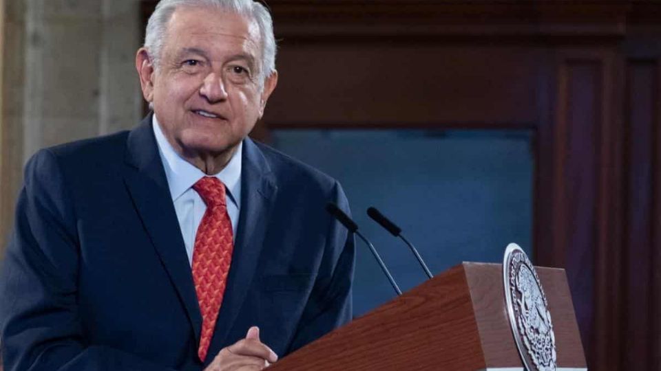 Destaca AMLO que consulta de revocación de mandato puede hacerla el pueblo.