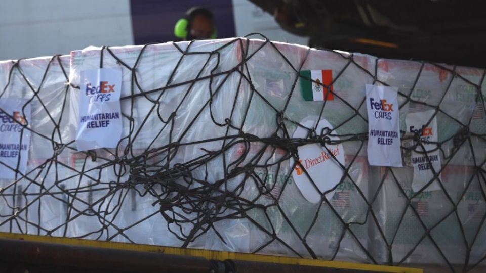 Las vacunas fueron recibidas en Toluca por el jefe de la Unidad para América del Norte. Foto: Cortesía