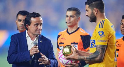 Recibe Gignac su Balón de Oro