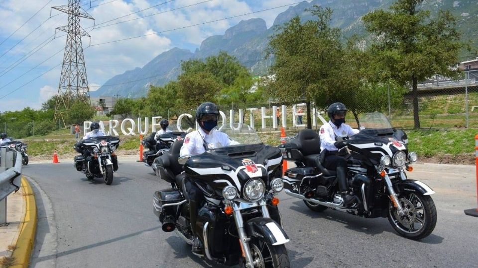 Policías sampetrinos. Foto: Facebook / San Pedro Garza García