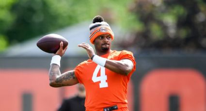 Deshaun Watson recibe permiso de entrenar con Browns