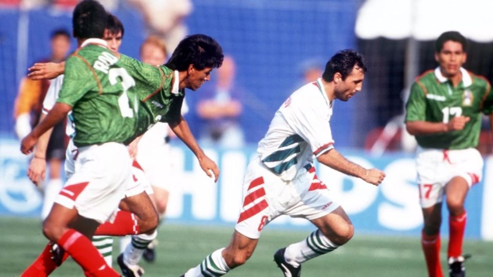 México perdió contra Bulgaria en Octavos de Final de EU 1994, desde entonces se ha quedado todas las ediciones en esa ronda.