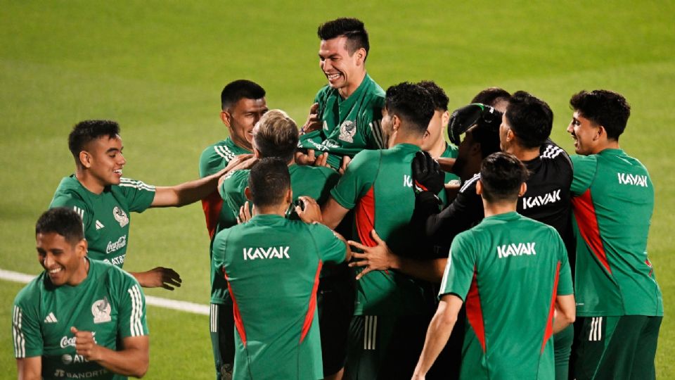 Entrenamiento de Selección Mexicana previo a partido ante Polonia.