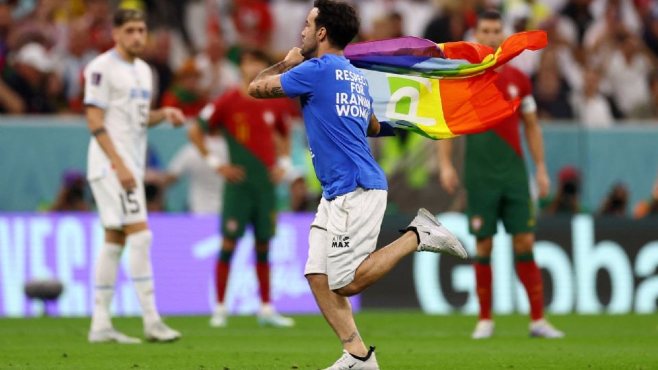 Mario Ferri conocido como 'Il falco'  invadió el campo en un partido del Mundial de Qatar 2022