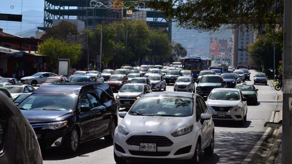 Tráfico en Monterrey.