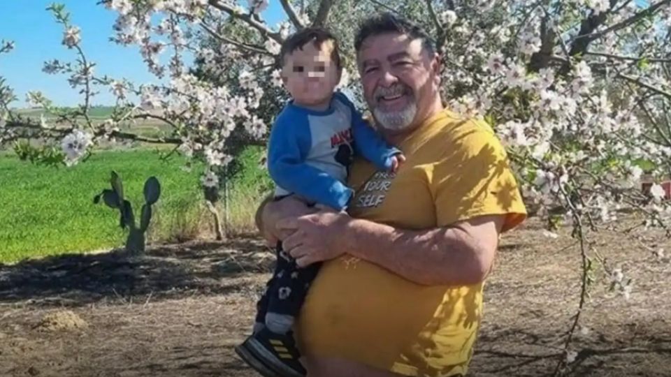 El hombre y su nieto fallecieron tras terminar encerrados después de  que el hombre sufriera una crisis por su diabetes