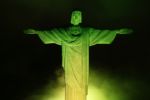 El Cristo Redentor se tiñe de verde y amarillo por Pelé