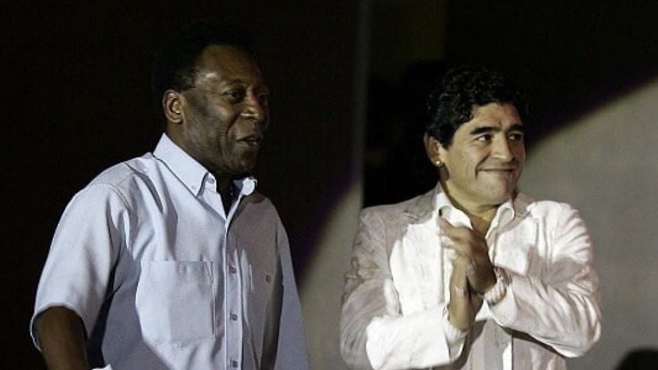 Pelé y Diego Maradona se dedicaron palabras de admiración en los últimos años