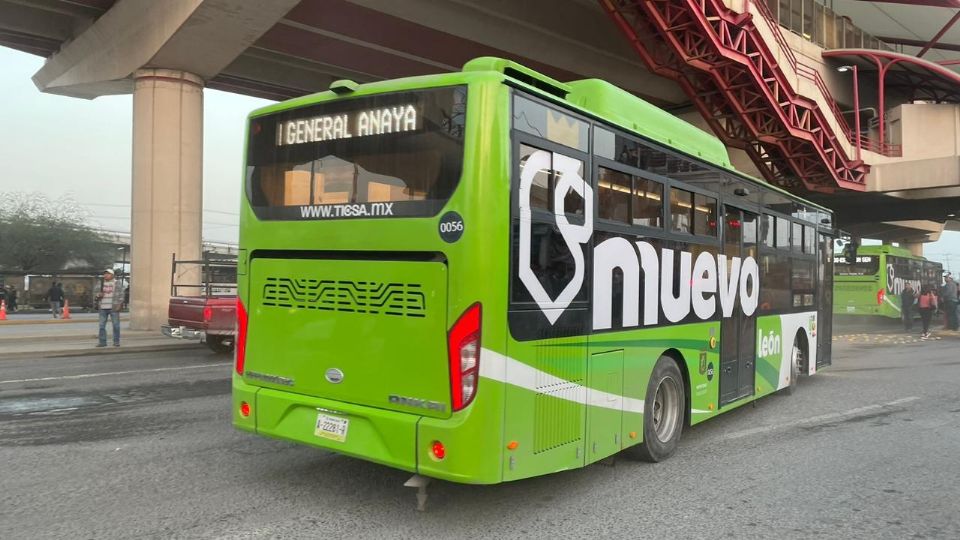 Rutas que hacen recorrido de metro en las estaciones inhabilitadas por daños a estructuras.