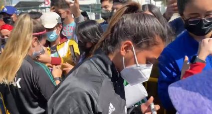 Gran ambiente de regios con Tri Femenil