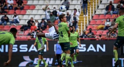 Checa el golazo de chilena del ex rayado Avilés Hurtado al Necaxa