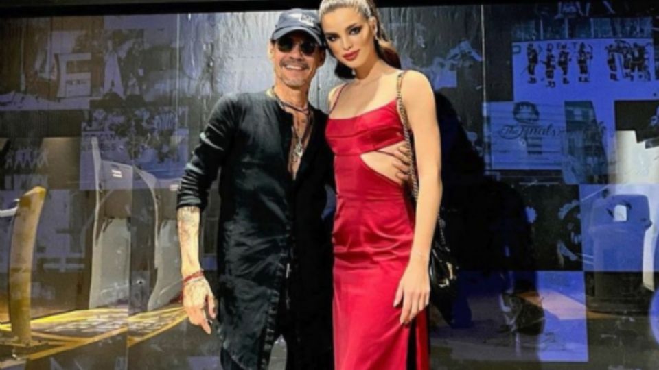 El cantante Marc Anthony y la modelo paraguaya Nadia Ferreira.