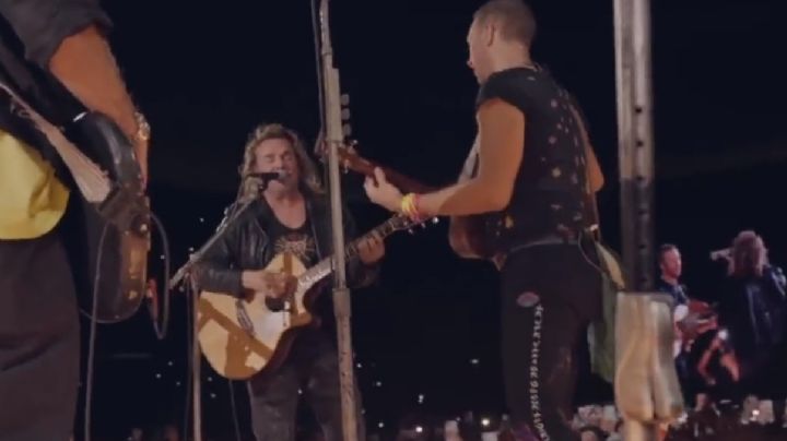 Coldplay y Fher interpretan ‘Rayando el Sol’ en Guadalajara