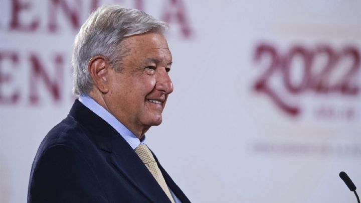 ‘Soy lo que soy por mi mamá’: AMLO