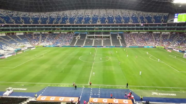Mejora cancha del Estadio BBVA