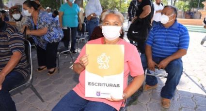 Entrega Fomerrey escrituras en municipios del Sur