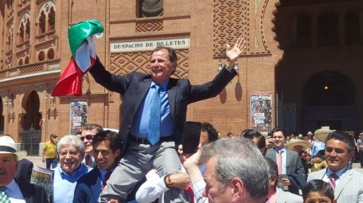 Eloy Cavazos sale a hombros de Las Ventas de nuevo 50 años después