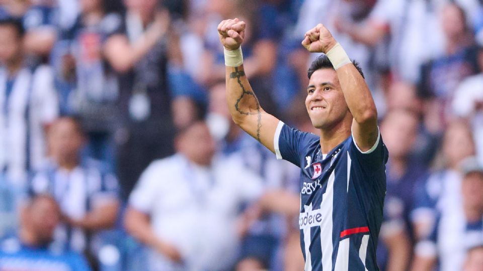 El atacante argentino de Rayados, Maxi Meza, comentó que su renovación está pausada hasta el final de la temporada, para enfocarse en el campeonato