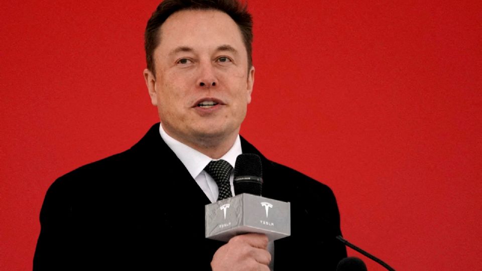 Elon Musk y SpaceX despiden a empleados tras elaboración de carta de crítica.