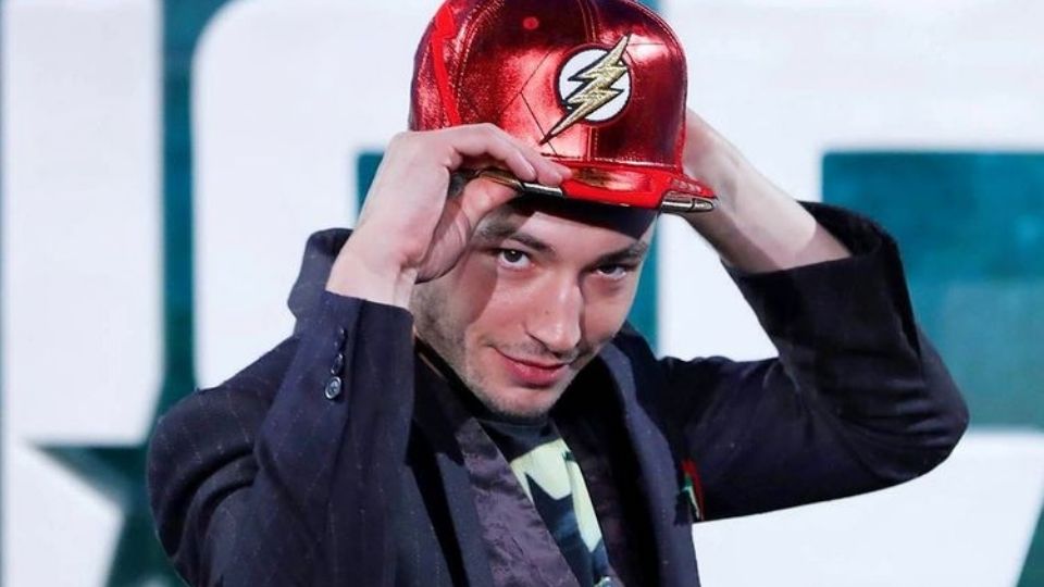 Nuevo escándalo llega a la puerta de Ezra Miller.