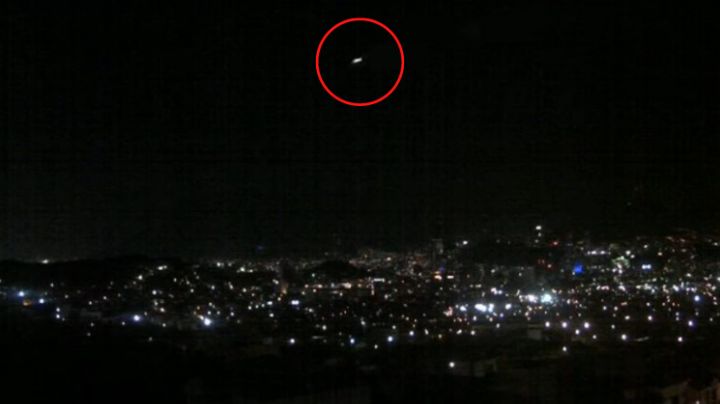 Captan el paso de presunto meteorito en Monterrey