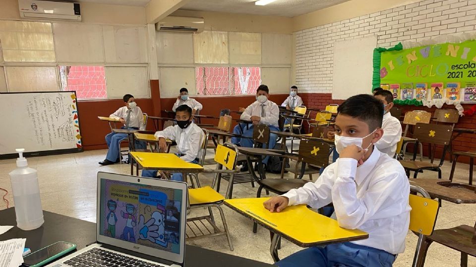 Estudiantes desde el salón de clases.