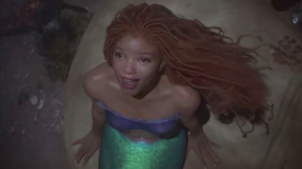 Halle Bailey como 'Ariel' en 'La Sirenita' (2023), dirigida por Rob Marshall. Foto: YouTube - Walt Disney Studios