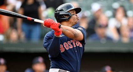 Rafael Devers firma por 331 millones de dólares con Boston