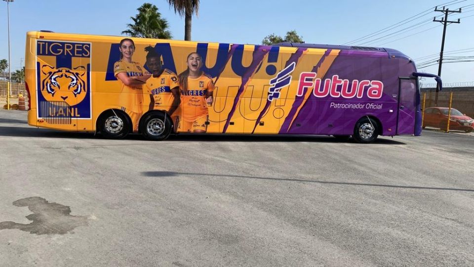 Tigres Femenil presentó su nuevo autobús