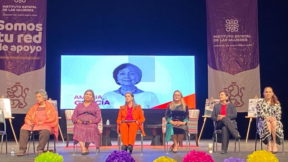 Celebran el 70 aniversario del sufragio femenino en Nuevo León