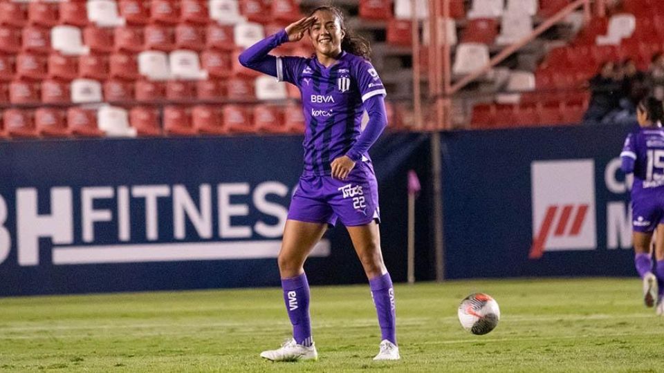 Diana García, celebrando su gol ante el Atlético de San Luis.