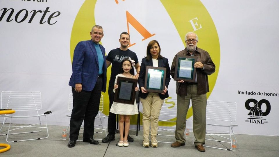 Luis Donaldo Colosio en la Feria Internacional del Libro