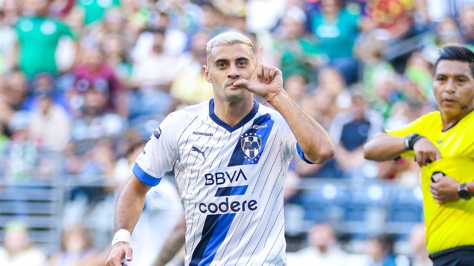 Fernando Ortiz expresó que el atacante argentino ha evolucionado mejor de lo esperado de su operación, pero aún desconoce el regreso a las canchas del jugador.