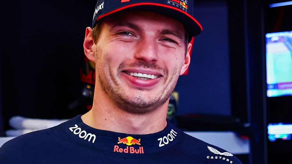 Para no perder la costumbre, Max Verstappen registró el mejor tiempo en la única prueba libre que tendrá el Gran Premio de Estados Unidos. Sergio Pérez finalizó cuarto.