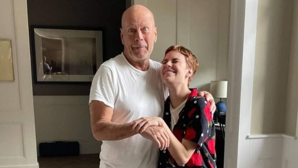 El actor Bruce Willis con su hija.