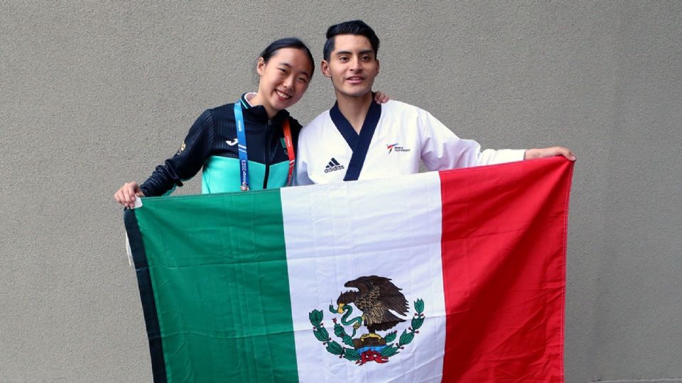 Cecilia Lee y William Arroyo se coronan campeones panamericanos en la modalidad Taekwondo Poomsae Parejas Mixto.