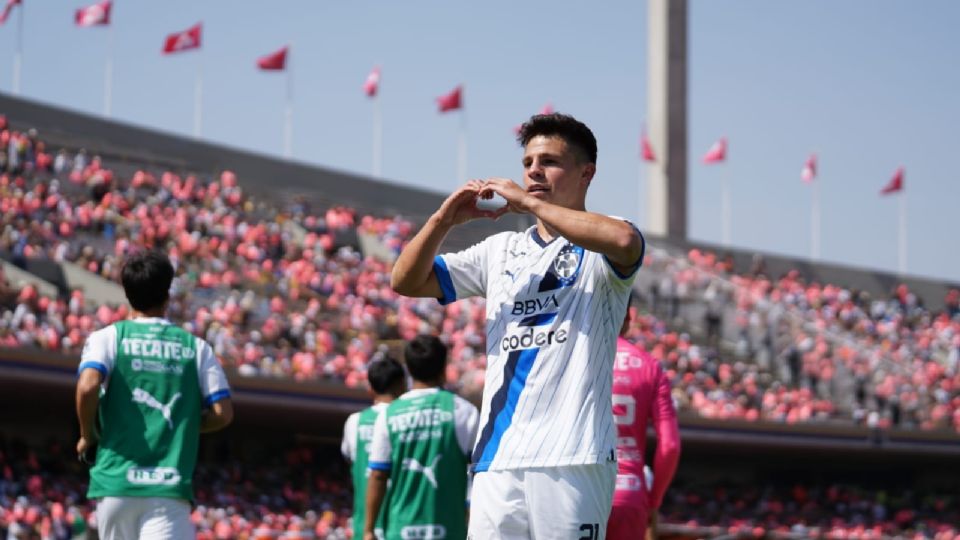 Alfonso González, héroe del día para los Rayados.