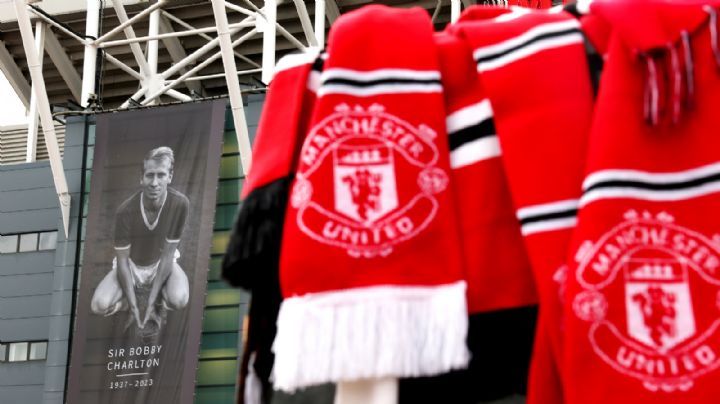 Champions League: Old Trafford homenajea a Bobby Charlton