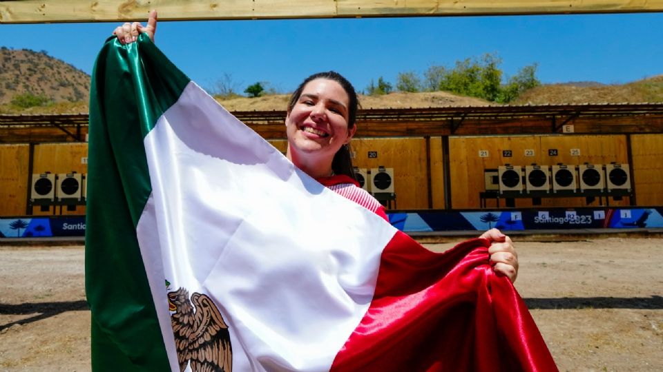 La tiradora mexicana obtuvo la medalla de oro en pistola de 25 metros estableciendo una nueva marca panamericana y de paso consiguió su plaza para los Juegos Olímpicos.