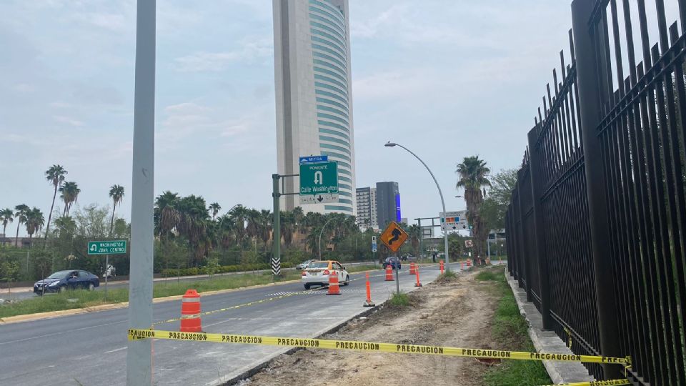 Obras viales en Monterrey.