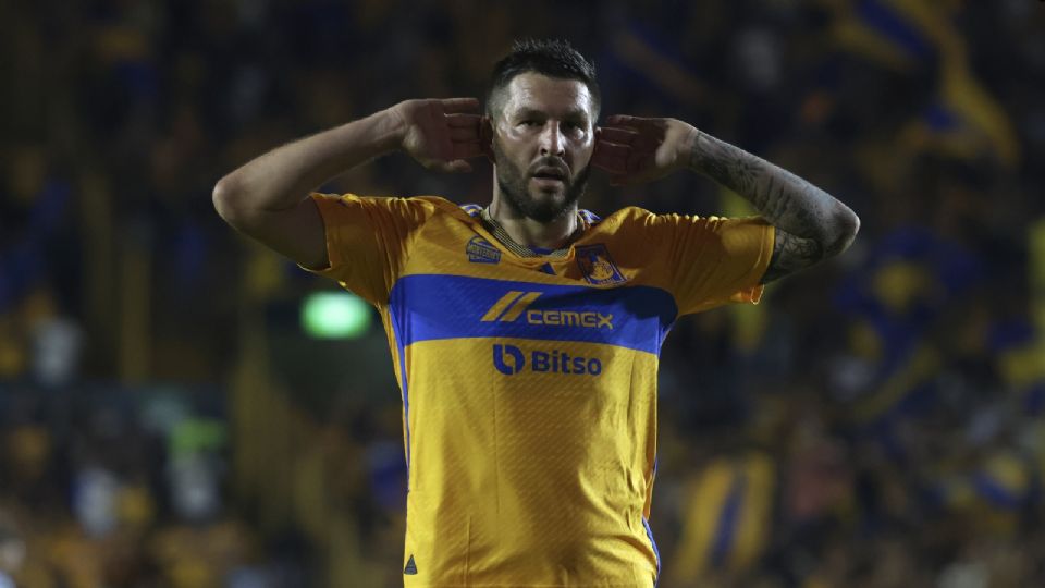 André-pierre Gignac, celebrando un gol con los Tigres.