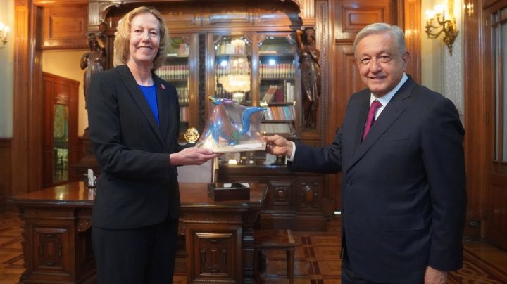 AMLO anuncia acuerdo con Woodside Energy para producir petróleo en Tamaulipas