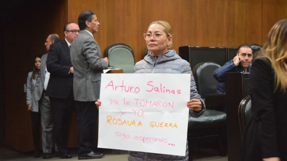 Rosaura Guerra se manifiesta en Congreso de Nuevo León