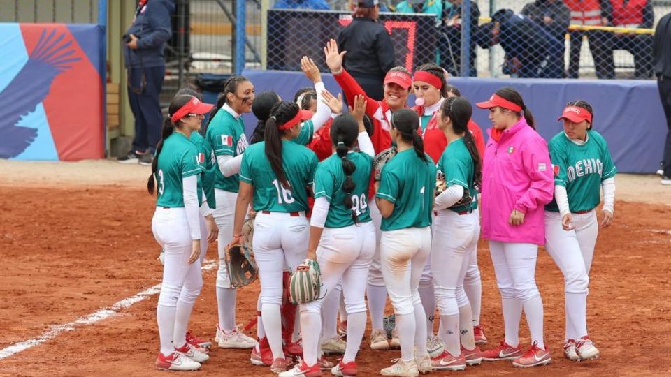 La selección Mexicana femenil de softbol.