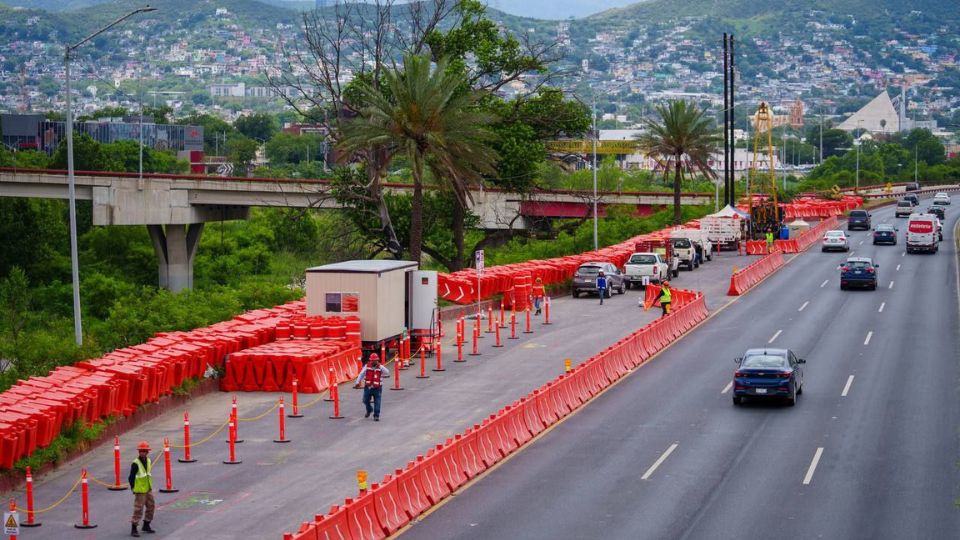 Construcción de la Línea 4 del Metro.