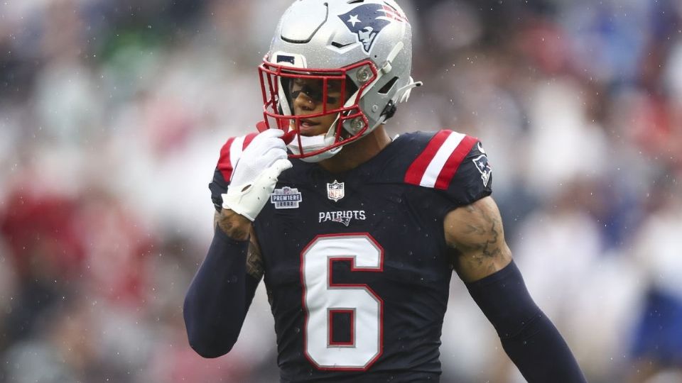 Christian González, esquinero de origen colombiano de los New England Patriots, será operado del hombro derecho y estaría ausente de los emparrillados el resto de la temporada 2023.