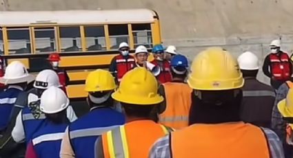 Se sienten muy…: Supervisor chino 'regaña' a trabajadores mexicanos